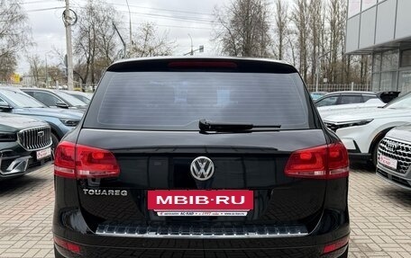 Volkswagen Touareg III, 2012 год, 1 690 000 рублей, 18 фотография