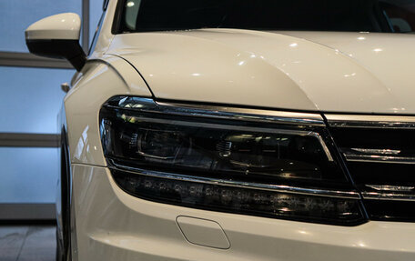 Volkswagen Tiguan II, 2018 год, 2 890 000 рублей, 28 фотография