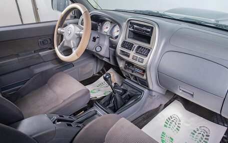 Nissan NP300, 2012 год, 1 339 000 рублей, 15 фотография