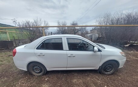 Geely GC6, 2015 год, 415 000 рублей, 3 фотография