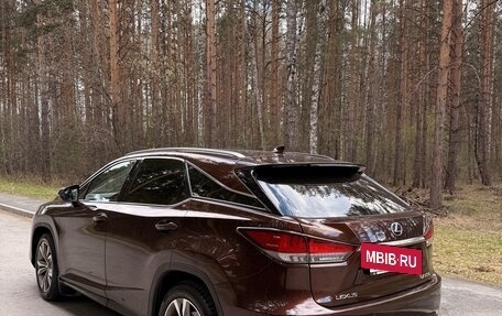 Lexus RX IV рестайлинг, 2020 год, 6 000 000 рублей, 9 фотография