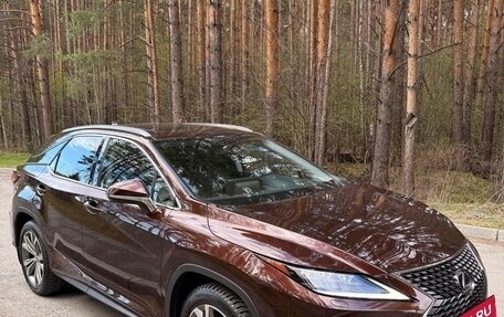 Lexus RX IV рестайлинг, 2020 год, 6 000 000 рублей, 8 фотография