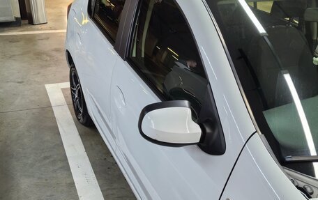 Renault Sandero II рестайлинг, 2018 год, 750 000 рублей, 3 фотография