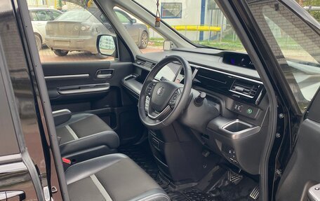 Honda Stepwgn IV, 2020 год, 3 200 000 рублей, 7 фотография