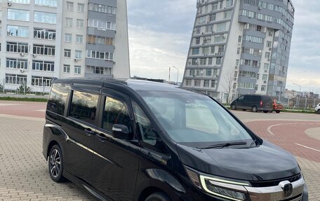 Honda Stepwgn IV, 2020 год, 3 200 000 рублей, 13 фотография