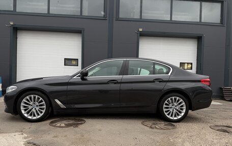 BMW 5 серия, 2019 год, 3 490 000 рублей, 4 фотография