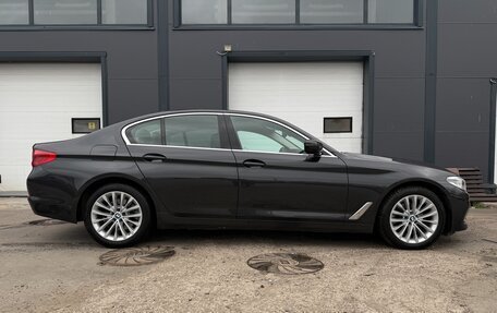 BMW 5 серия, 2019 год, 3 490 000 рублей, 5 фотография