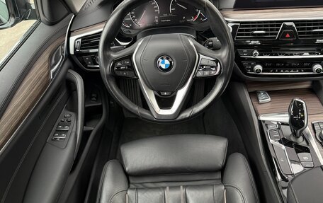 BMW 5 серия, 2019 год, 3 490 000 рублей, 12 фотография