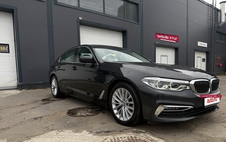 BMW 5 серия, 2019 год, 3 490 000 рублей, 3 фотография