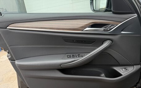 BMW 5 серия, 2019 год, 3 490 000 рублей, 16 фотография