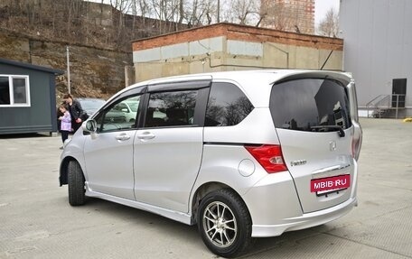 Honda Freed I, 2011 год, 800 000 рублей, 4 фотография