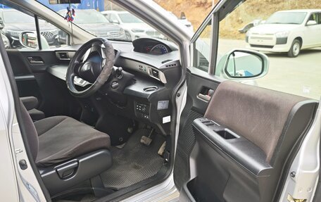 Honda Freed I, 2011 год, 800 000 рублей, 14 фотография