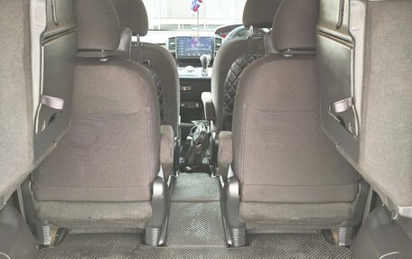 Honda Freed I, 2011 год, 800 000 рублей, 19 фотография