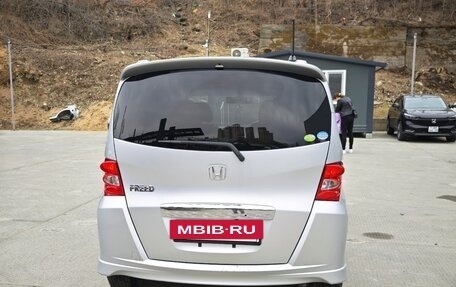 Honda Freed I, 2011 год, 800 000 рублей, 8 фотография