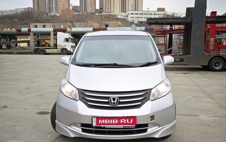 Honda Freed I, 2011 год, 800 000 рублей, 7 фотография