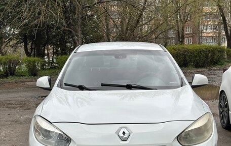 Renault Fluence I, 2011 год, 650 000 рублей, 2 фотография