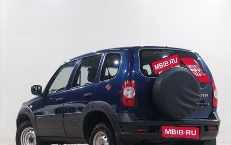 Chevrolet Niva I рестайлинг, 2019 год, 899 000 рублей, 5 фотография