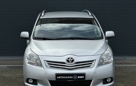 Toyota Verso I, 2012 год, 1 449 000 рублей, 2 фотография
