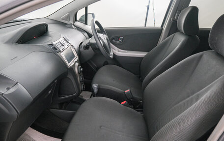 Toyota Vitz, 2010 год, 699 000 рублей, 13 фотография