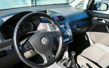 Volkswagen Touran III, 2007 год, 649 000 рублей, 14 фотография