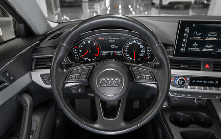 Audi A4, 2021 год, 3 080 000 рублей, 10 фотография