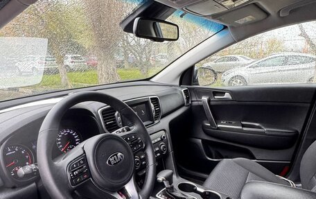 KIA Sportage IV рестайлинг, 2018 год, 2 290 000 рублей, 7 фотография