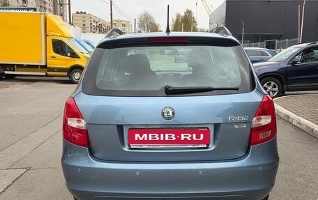 Skoda Fabia II, 2011 год, 800 000 рублей, 6 фотография