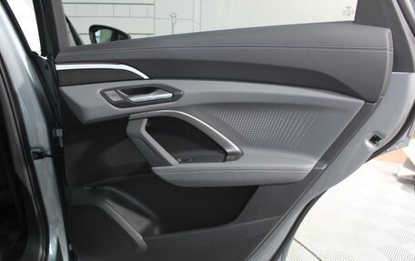 Audi Q5, 2025 год, 7 200 000 рублей, 30 фотография