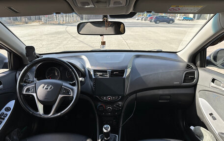 Hyundai Solaris II рестайлинг, 2014 год, 955 000 рублей, 8 фотография