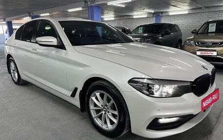 BMW 5 серия, 2019 год, 3 659 000 рублей, 3 фотография