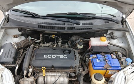 Chevrolet Aveo III, 2010 год, 400 000 рублей, 6 фотография