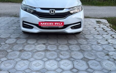 Honda Shuttle II, 2017 год, 950 000 рублей, 2 фотография