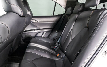 Toyota Camry, 2018 год, 2 549 585 рублей, 10 фотография