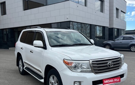 Toyota Land Cruiser 200, 2014 год, 4 100 000 рублей, 1 фотография