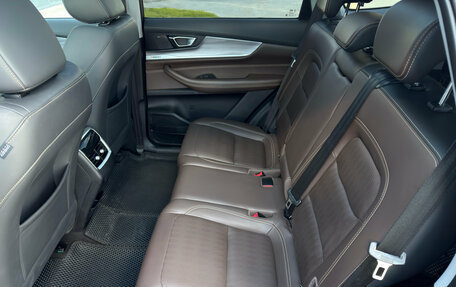 Chery Tiggo 8 Pro, 2022 год, 1 950 000 рублей, 12 фотография