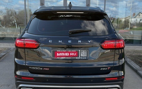 Chery Tiggo 8 Pro, 2022 год, 1 950 000 рублей, 6 фотография