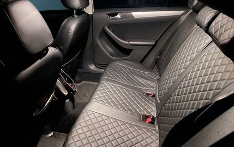 Volkswagen Jetta VI, 2015 год, 1 050 000 рублей, 6 фотография