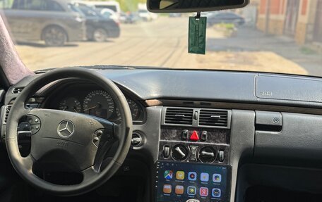 Mercedes-Benz E-Класс, 2000 год, 499 999 рублей, 6 фотография