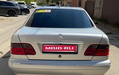 Mercedes-Benz E-Класс, 2000 год, 499 999 рублей, 4 фотография