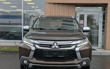 Mitsubishi Pajero Sport III рестайлинг, 2021 год, 3 730 000 рублей, 2 фотография