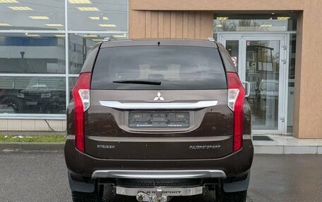 Mitsubishi Pajero Sport III рестайлинг, 2021 год, 3 730 000 рублей, 5 фотография