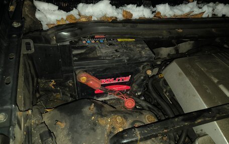 Cadillac SRX II рестайлинг, 2003 год, 250 000 рублей, 14 фотография