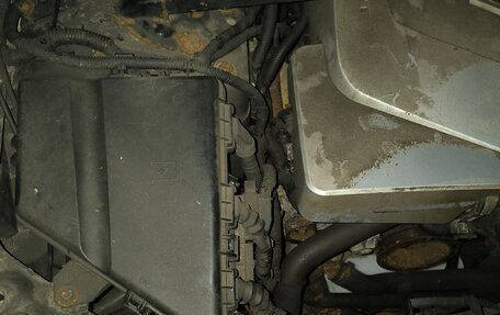 Cadillac SRX II рестайлинг, 2003 год, 250 000 рублей, 15 фотография