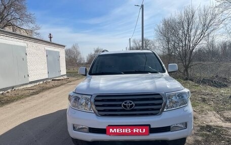Toyota Land Cruiser 200, 2011 год, 3 800 000 рублей, 2 фотография