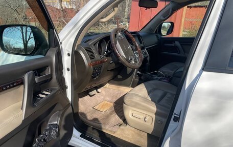 Toyota Land Cruiser 200, 2011 год, 3 800 000 рублей, 9 фотография