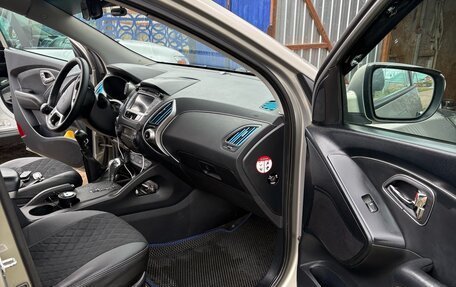 Hyundai ix35 I рестайлинг, 2011 год, 1 200 000 рублей, 2 фотография