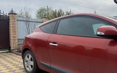 Renault Megane III, 2010 год, 670 000 рублей, 2 фотография