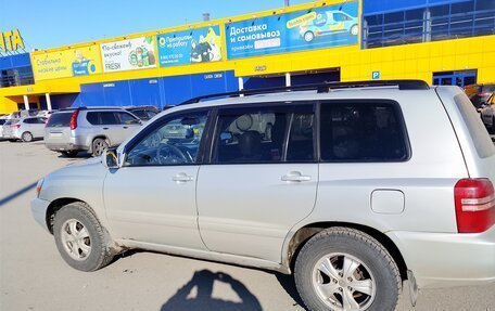 Toyota Highlander III, 2001 год, 820 000 рублей, 2 фотография