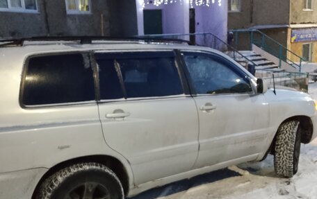 Toyota Highlander III, 2001 год, 820 000 рублей, 9 фотография