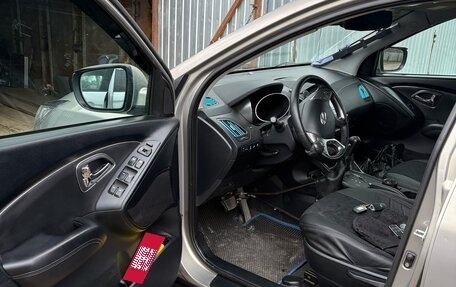 Hyundai ix35 I рестайлинг, 2011 год, 1 200 000 рублей, 11 фотография